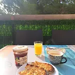 Un Petit Coin De Paradis Daire