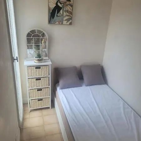 Un Petit Coin De Paradis 公寓 *